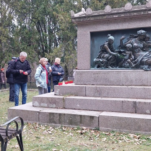 Séta az egészségért- Mozogj velünk a Rákellenes Világnapon!