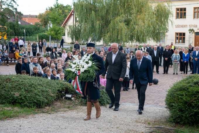 Széchenyi István születésének 235. évfordulója
