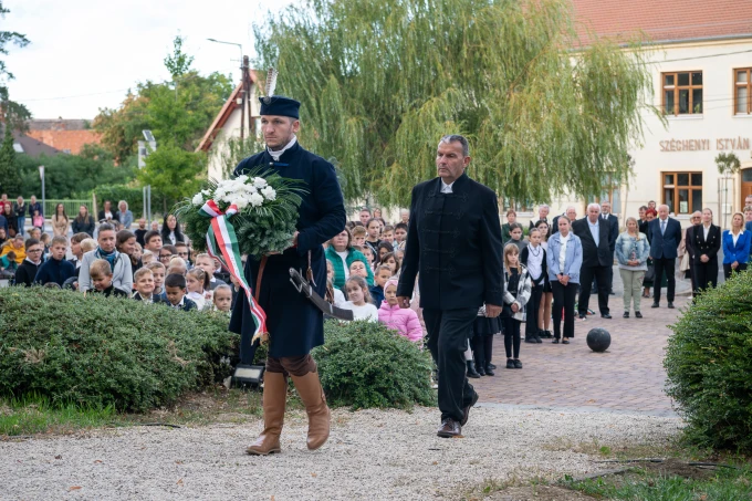 Széchenyi István születésének 235. évfordulója