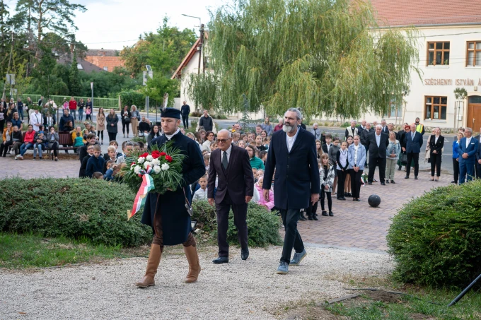 Széchenyi István születésének 235. évfordulója