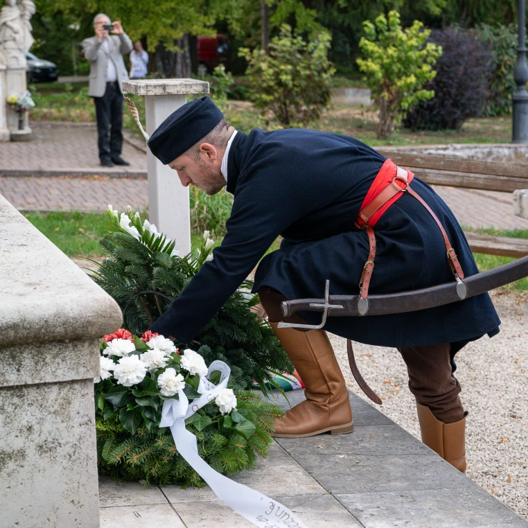 Gróf Széchenyi István születésének 235. évfordulója
