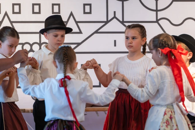 Cinege Alapfokú Művészeti Iskola és "Czenki" Hársfa évzáró