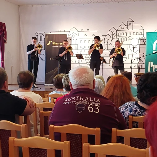 Four Bones Quartet a díszteremben
